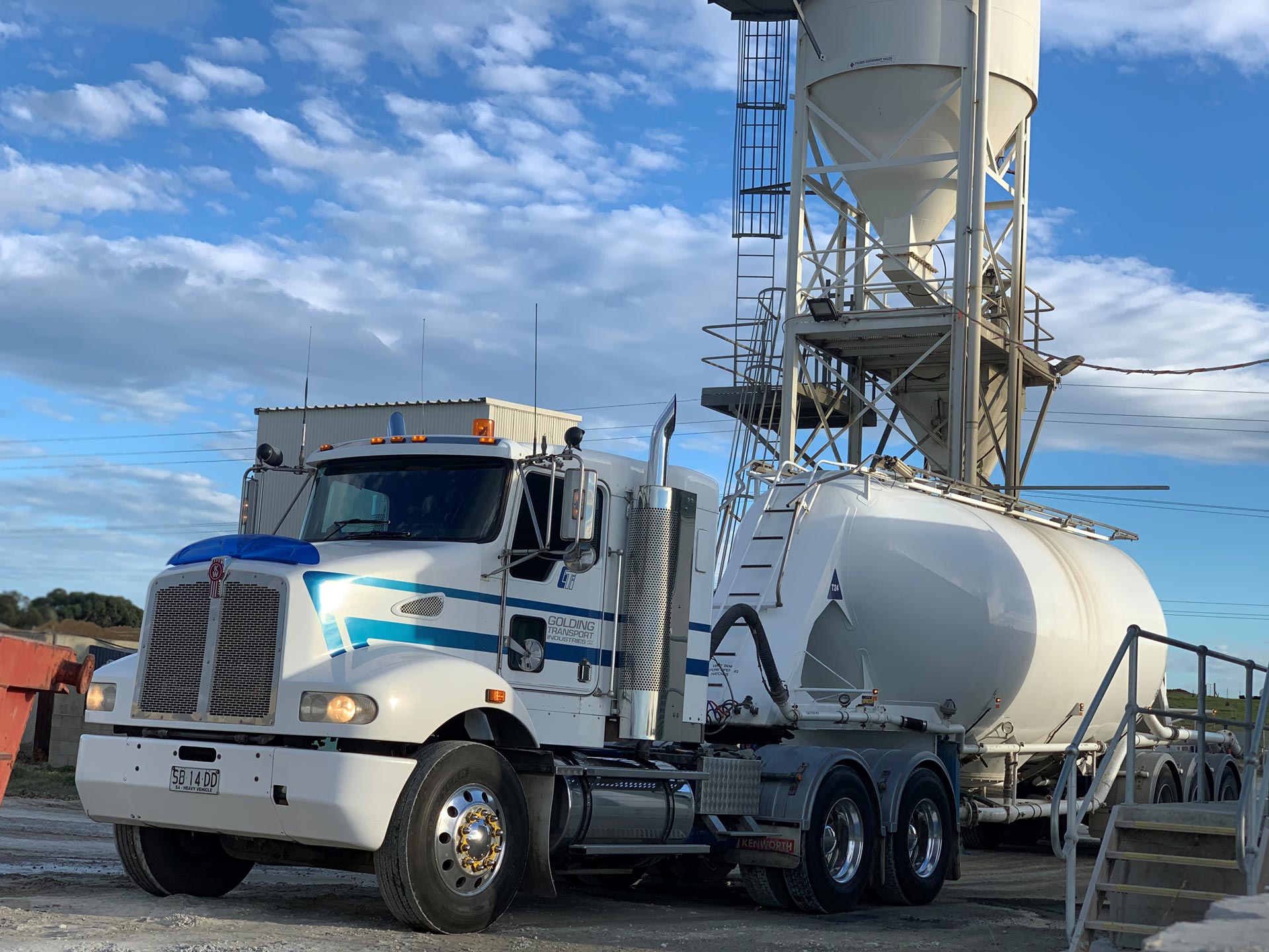 golding transport industries tanker golding transport industries tanker